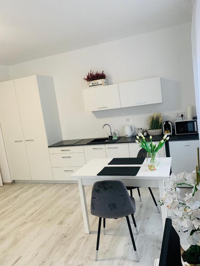 Apartament Walczaka 22 MIEJSCE PARKINGOWE Gorzow Wielkopolski Bagian luar foto